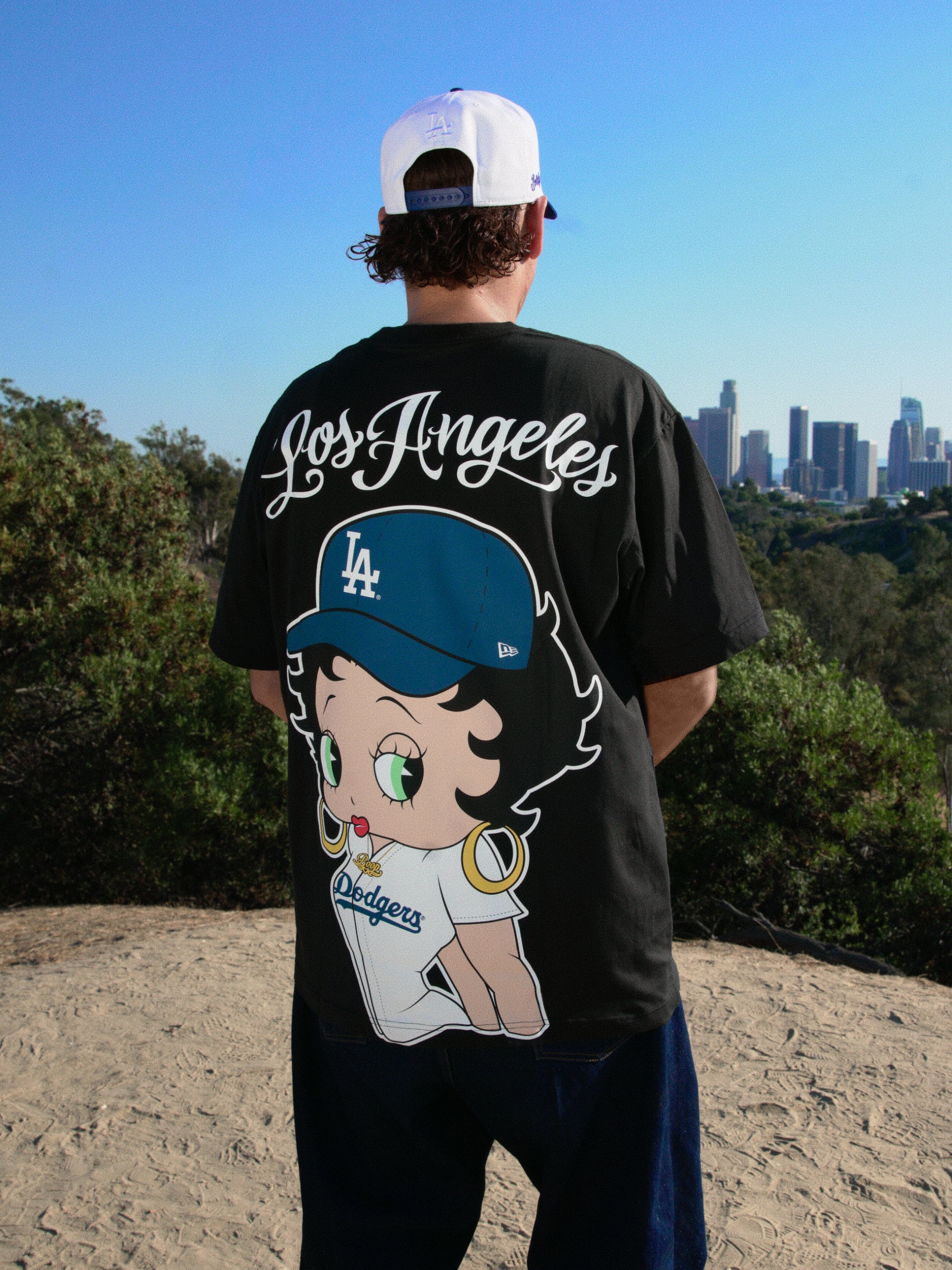 Bella Doña x Betty Boop x Los Angeles Dodgers Unisex T-Shirt - Black - Image 5